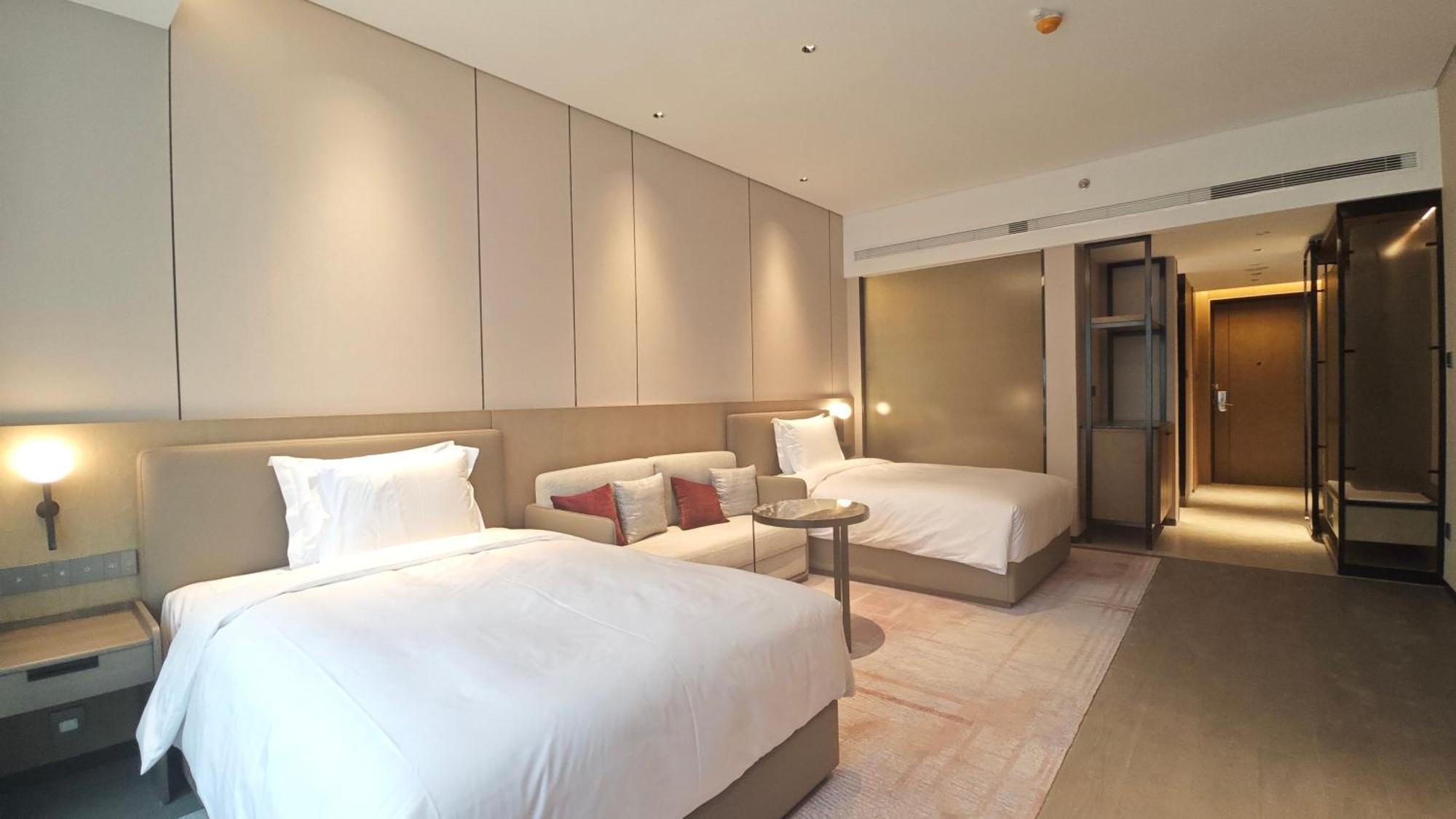 Crowne Plaza Lanzhou New Area By Ihg Hotel Exterior photo